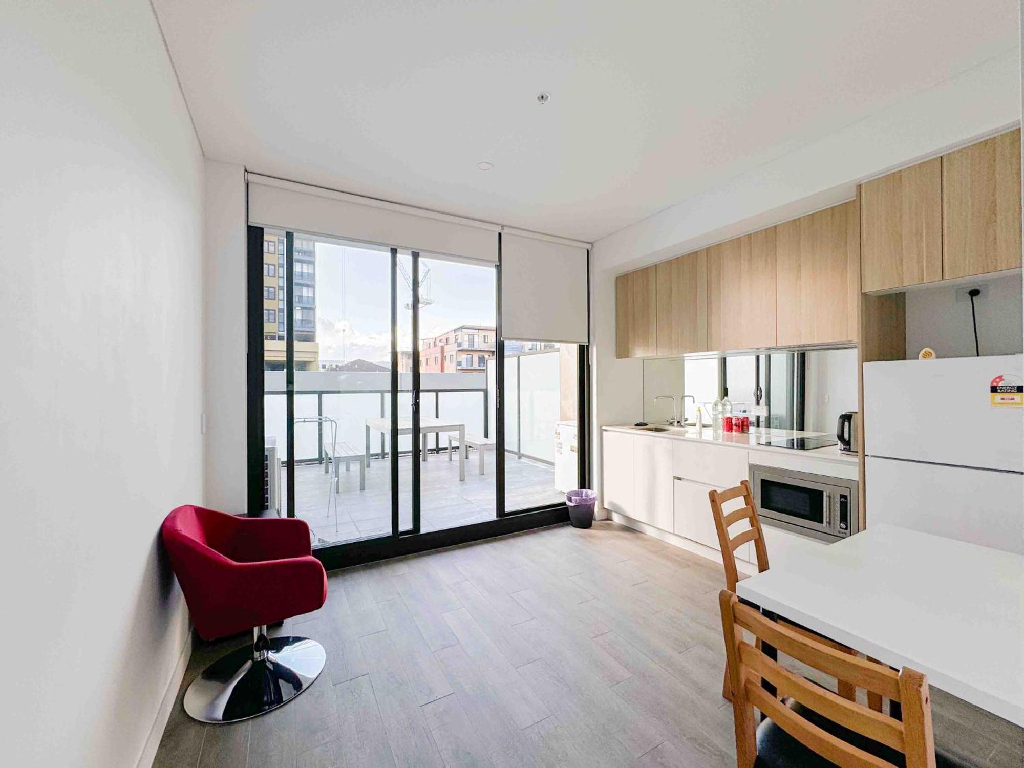 Burwood Studios At St Luke Square ซิดนีย์ ภายนอก รูปภาพ