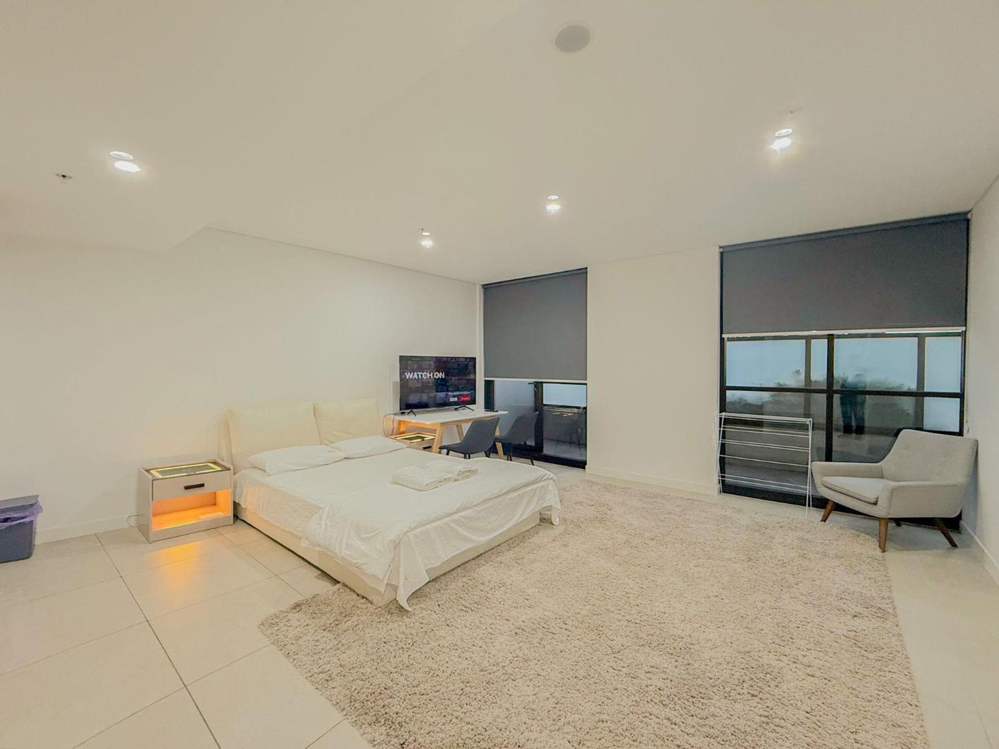Burwood Studios At St Luke Square ซิดนีย์ ภายนอก รูปภาพ